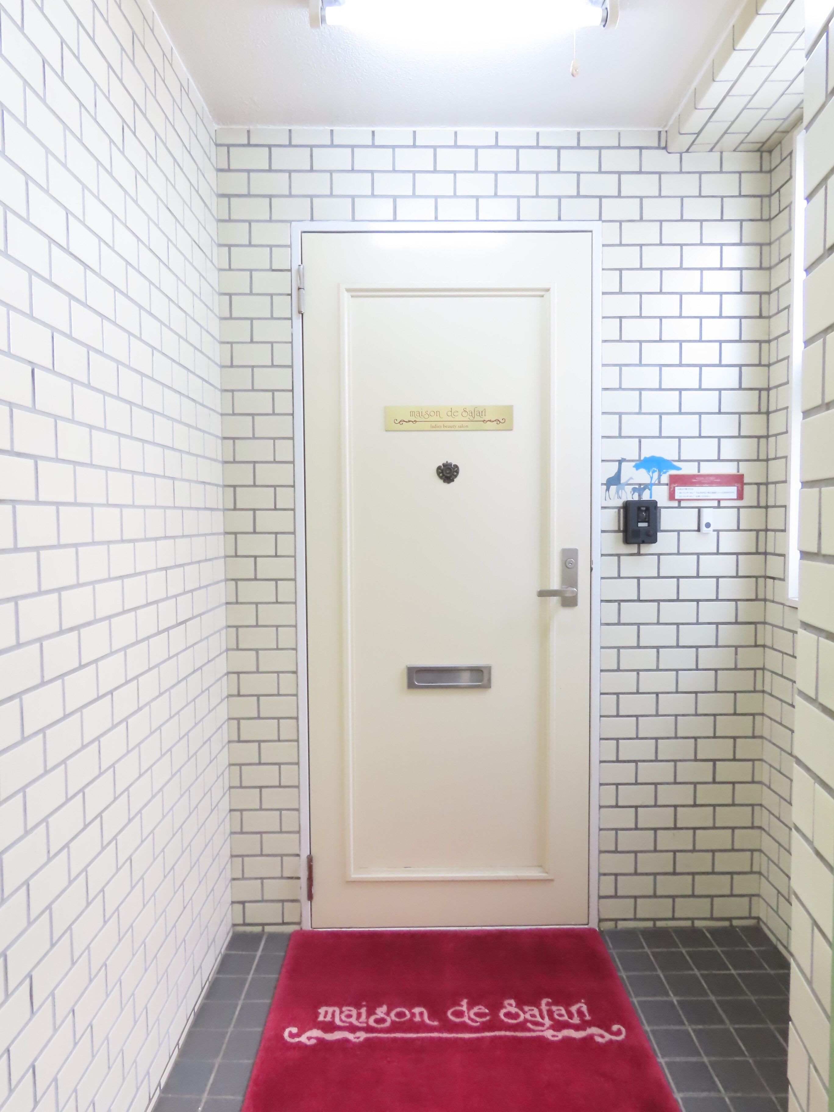 3CC8C8A3-4FC9-49AA-9A27-815F68CF6FDB