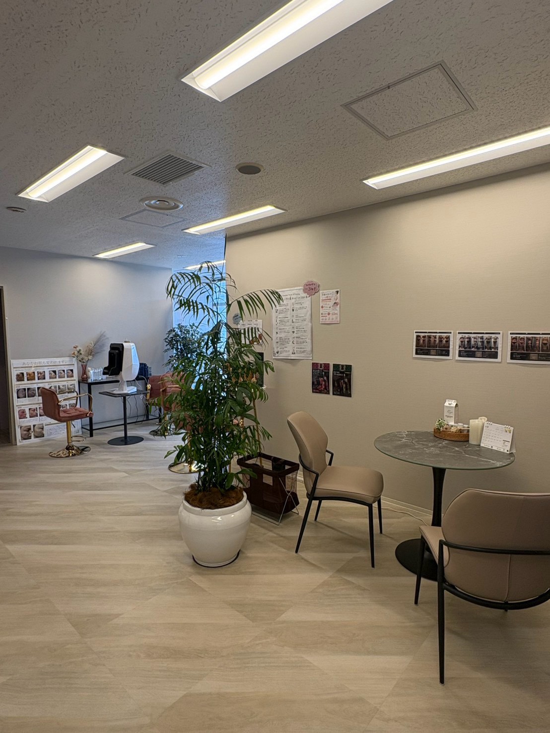 店内④